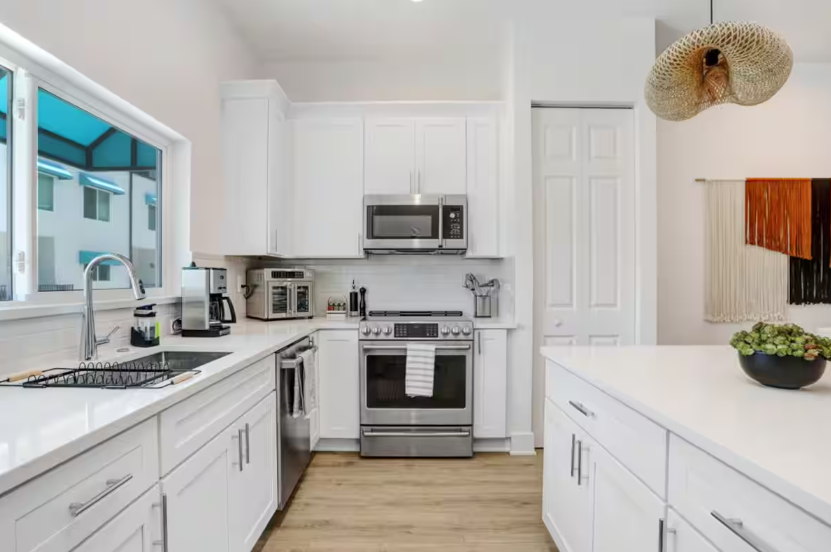 Azul Townhouses · Madeira Beach, Florida 18