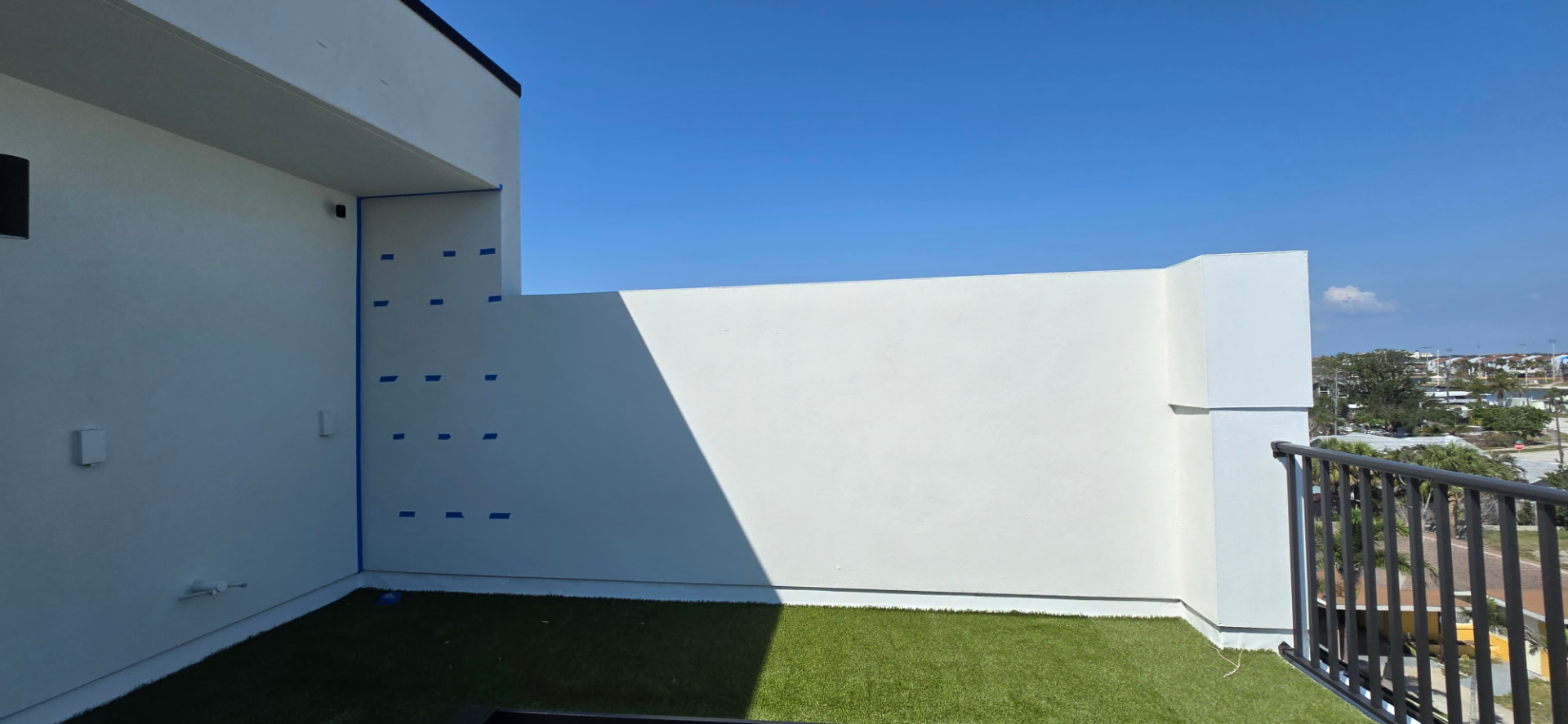 Azul Townhouses · Madeira Beach, Florida — proceso del mural 1